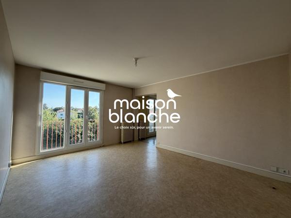 Appartement à louer, 3 pièces - Saint-Maixent-l'École 79400