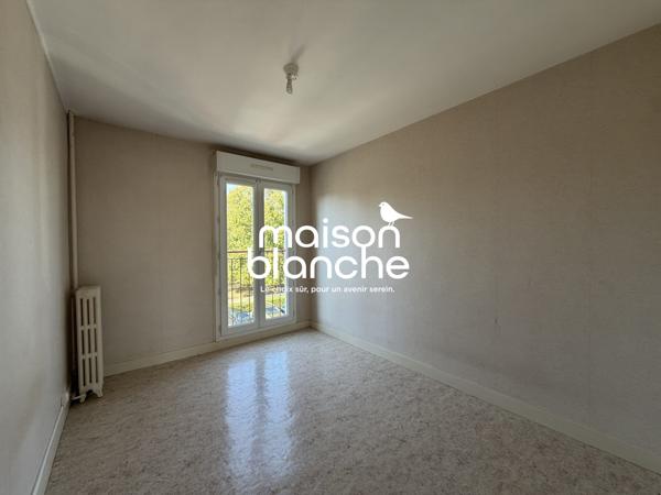 Appartement à louer, 3 pièces - Saint-Maixent-l'École 79400