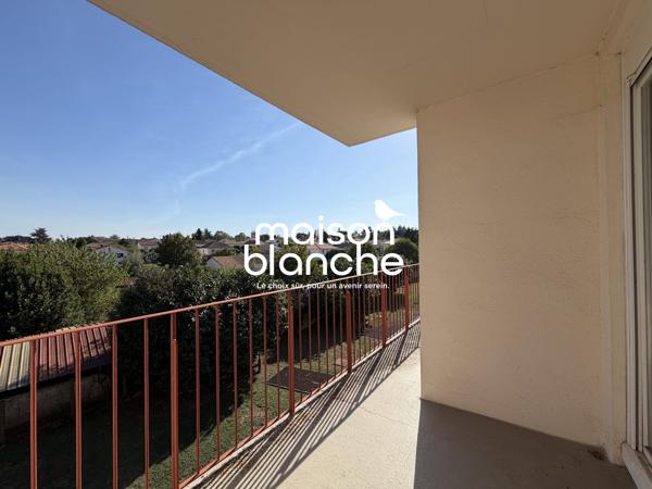 Appartement à louer, 3 pièces - Saint-Maixent-l'École 79400
