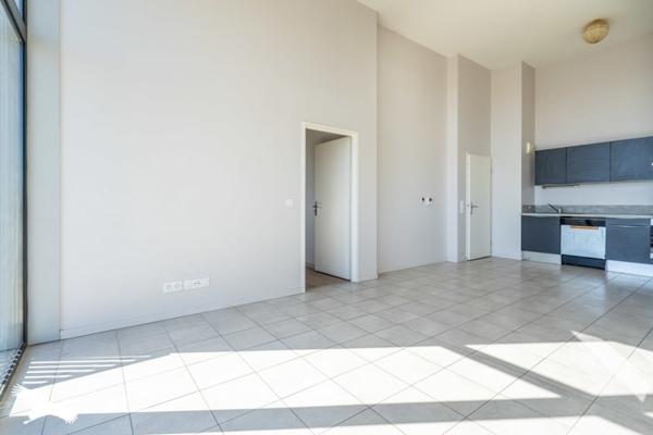 Appartement à vendre 365 680 € Bordeaux 4 p 75 m² DPE C
