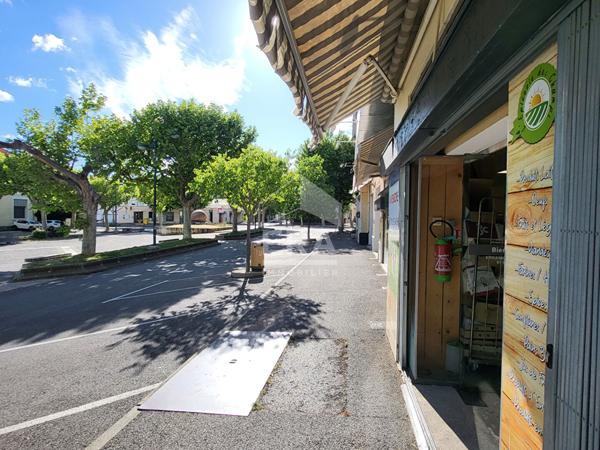 Local commercial centre ville, Château Arnoux Saint Auban