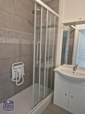Appartement à louer 3 pièces 56.36m² Saint-Omer (62500)