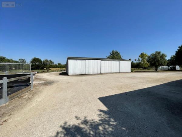 Corps de ferme à vendre à Andilly en Charente-Maritime (17230), ref : AN 460