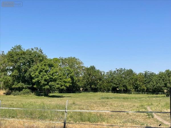 Corps de ferme à vendre à Andilly en Charente-Maritime (17230), ref : AN 460