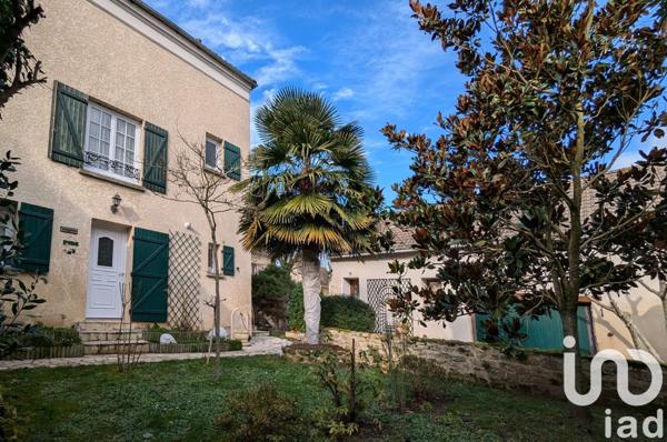 Maison 6 pièces de 241 m² à Aubergenville (78410)