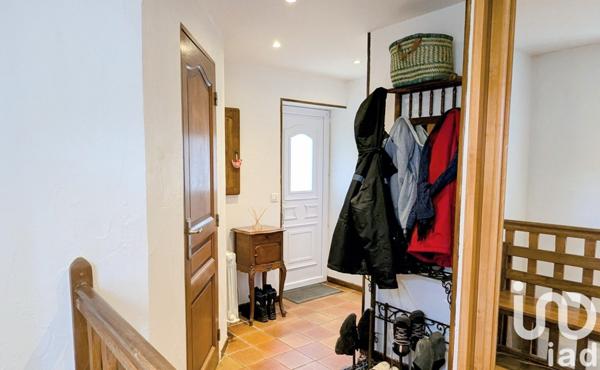 Maison 6 pièces de 241 m² à Aubergenville (78410)