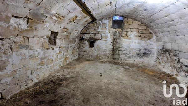 Maison 6 pièces de 241 m² à Aubergenville (78410)