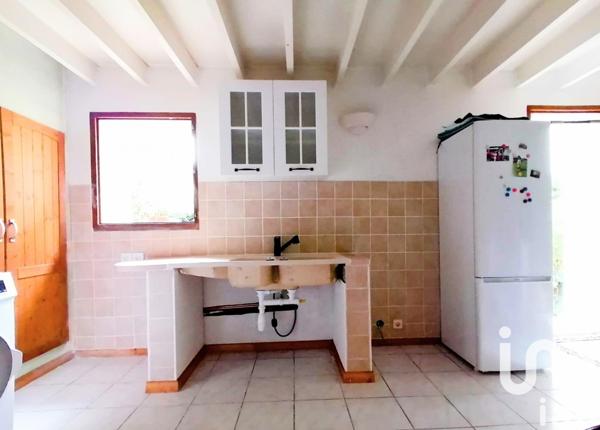 Maison 6 pièces de 241 m² à Aubergenville (78410)