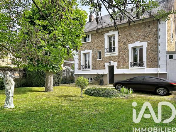Maison à vendre 6 pièces 133 m² Soisy-sur-Seine