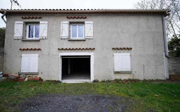 Maison à vendre    5 pièces • 130 m2 Cascastel-des-Corbières