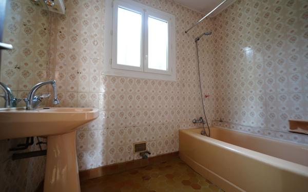 Maison à vendre    5 pièces • 130 m2 Cascastel-des-Corbières