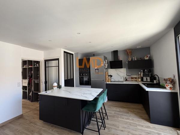 Maison 104 m2 avec patio et garage