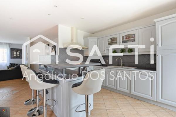 PLAIN PIED MONDELANGE