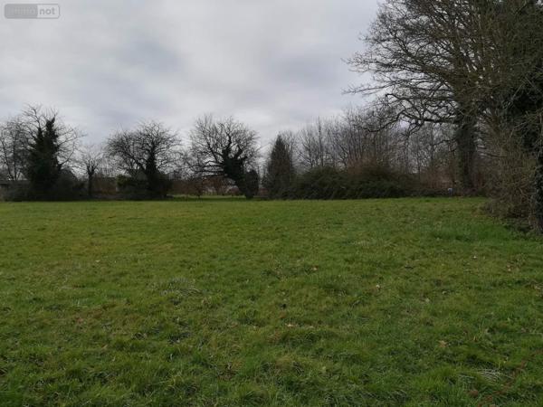 Terrain à Batir à vendre à Rives-du-Couesnon en Ille-et-Vilaine (35140), ref : 137/3796