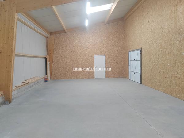 44450 DIVATTE SUR LOIRE Entrepôt ou box de stockage à louer à Divatte Sur Loire 100 m2