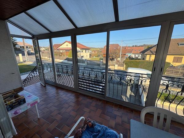 MAISON 90 m² BUSSUREL QUARTIER CALME TERRAIN 828 M²