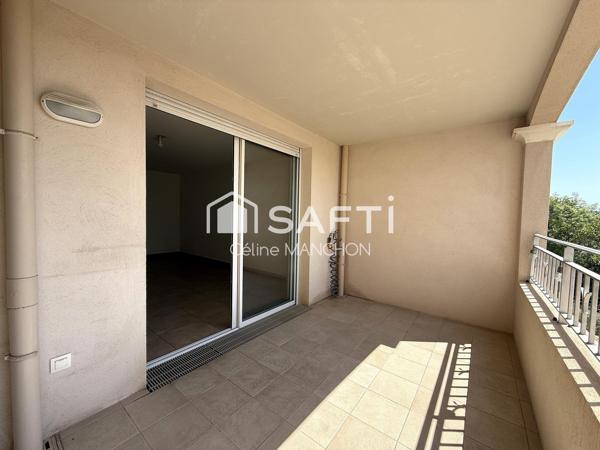 BAISSE DE PRIX ! La Serinette - T2 en RDC surélevé de 49 m2 - Terrasse et garage