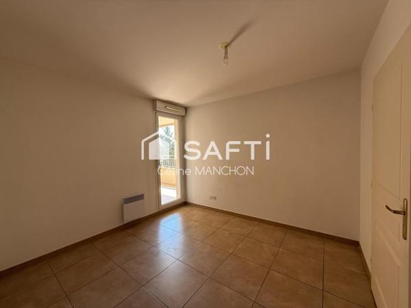 BAISSE DE PRIX ! La Serinette - T2 en RDC surélevé de 49 m2 - Terrasse et garage
