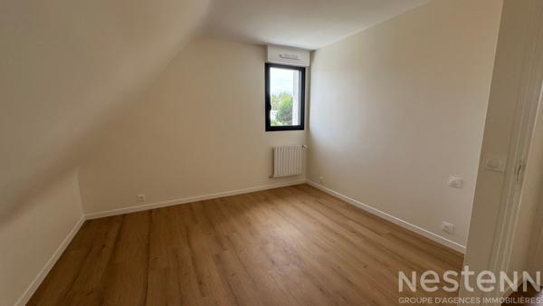 QUIBERON - Vente maison de 165m² entièrement rénovée avec sous-sol côté Baie