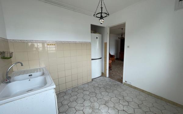 Appartement à vendre    4 pièces • 65,70 m2 Vénissieux