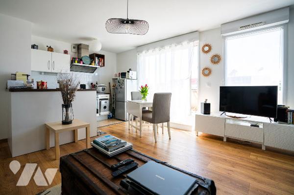 Appartement Chartres De Bretagne 2 pièce(s) 47 m2