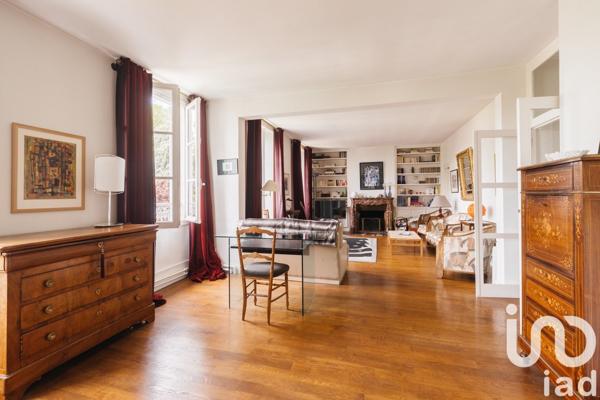 Maison traditionnelle 9 pièces de 200 m² à Saintry-sur-Seine (91250)