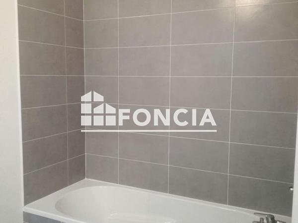 Location Appartement 2 pièces 41.1 m² - 7 RUE MOURRE Avignon 84000