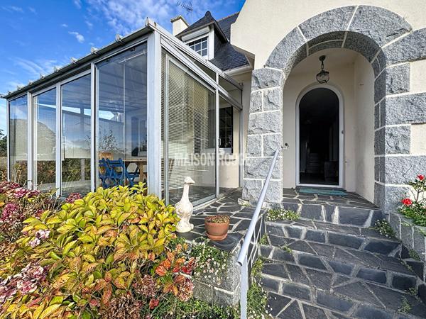 Paimpol / Plouezec - Proche Mer et commerces ! Spacieuse maison familiale 8 pièces, garage, jardin !