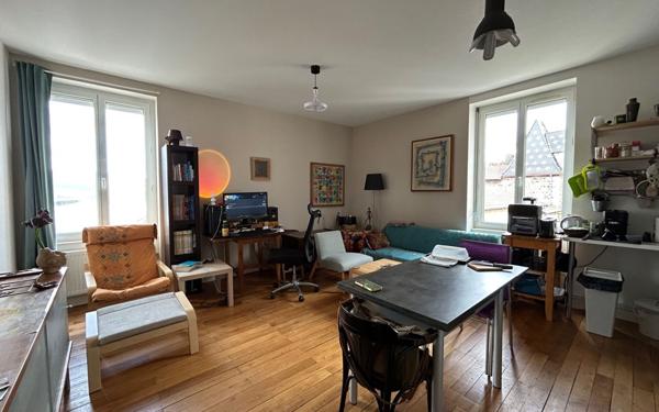 Appartement à louer    2 pièces •  Vienne