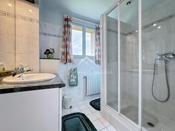 Millau (12100) MAISON F5 118 M2 SUR TERRAIN DE 613 M2