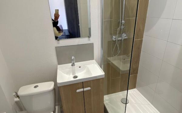 Appartement à louer    1 pièce •  Nice