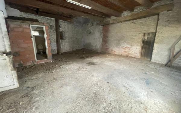 Maison à vendre    6 pièces •  Peyriac-Minervois