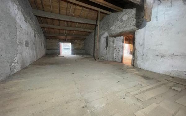 Maison à vendre    6 pièces •  Peyriac-Minervois