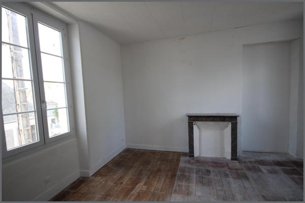 Maison à LAVERNAT, 72500 - 5 pièces 140m²