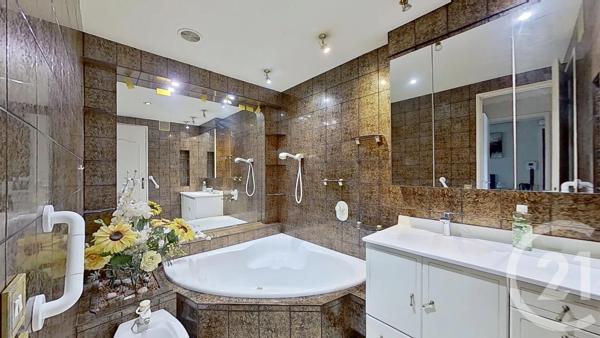 Appartement F2 à vendre  2 pièces - 66,88 m 2   NOGENT SUR MARNE  - 94