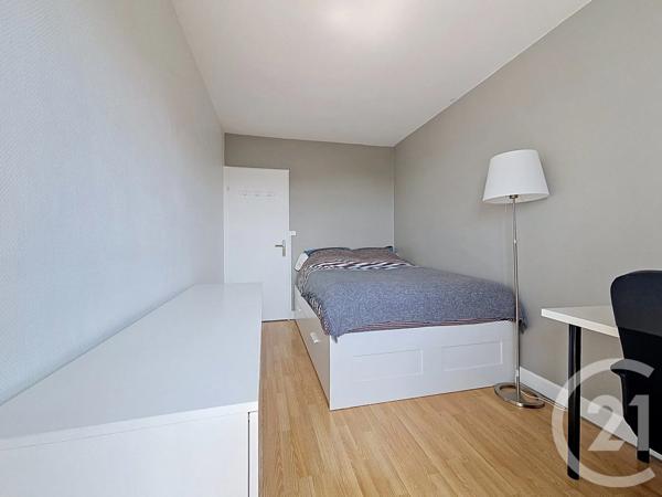 Appartement F4 à vendre  4 pièces - 67,20 m 2   FRESNES  - 94