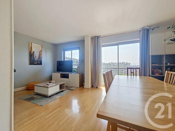 Appartement F4 à vendre  4 pièces - 67,20 m 2   FRESNES  - 94