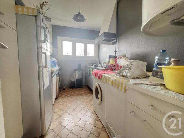 Appartement F4 à vendre  4 pièces - 62,39 m 2   LE BLANC MESNIL  - 93