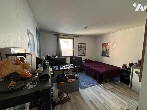 Studio avec stationnement quartier Saint-leu