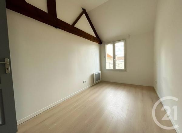 Immeuble à vendre  170 m 2   MERY SUR OISE  - 95