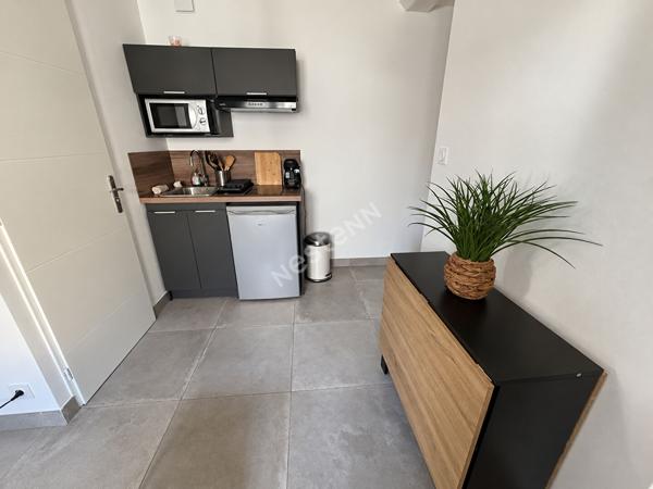 Appartement La Crau  1 pièce(s) 15.85 m2