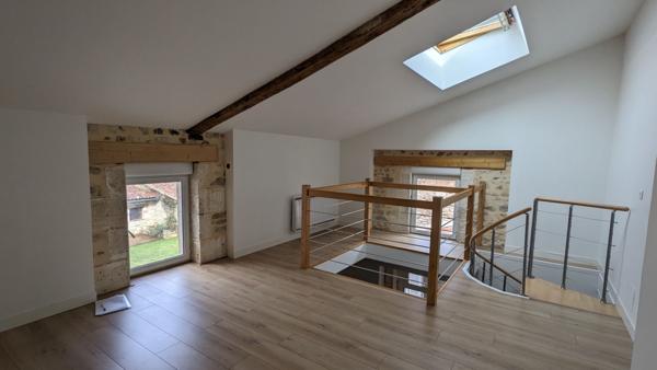 Grande demeure de bourg 17 ème rénovée