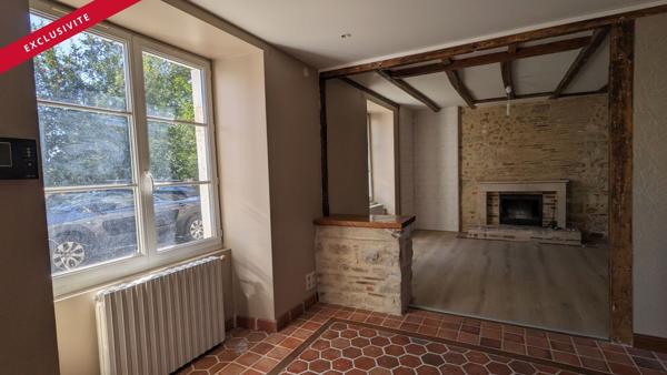 Grande demeure de bourg 17 ème rénovée