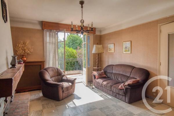 Maison à vendre  7 pièces - 121,37 m 2   ERMONT  - 95