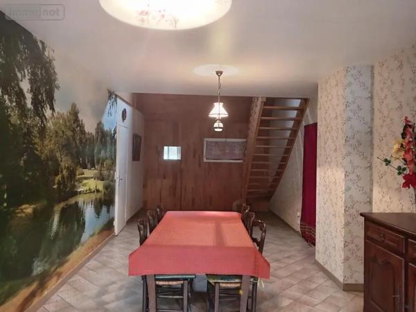 Achat - Immeuble Saint-Hilaire-du-Harcouët 50600 275 m 2 721 m 2