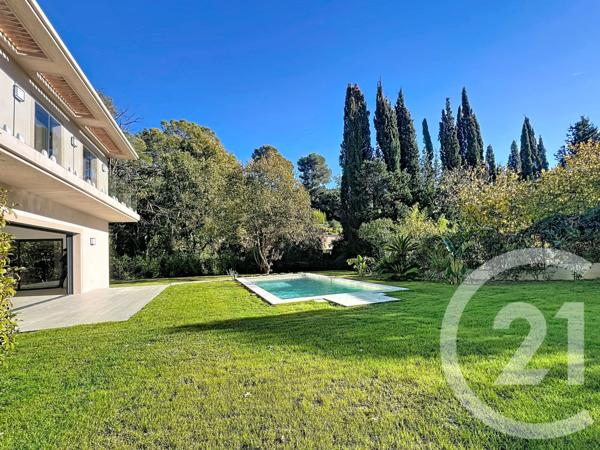 Maison à vendre  4 pièces - 160 m2 MOUGINS - 06