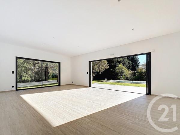 Maison à vendre  4 pièces - 160 m2 MOUGINS - 06