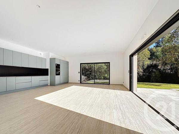 Maison à vendre  4 pièces - 160 m2 MOUGINS - 06