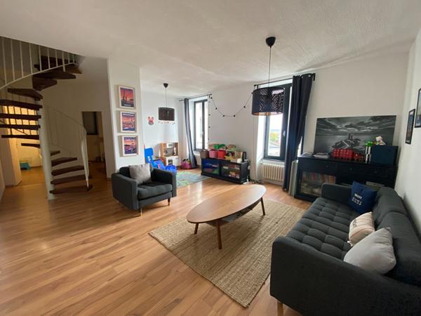 À vendre : Appartement spacieux de 6 pièces - Relecq-Kerhuon