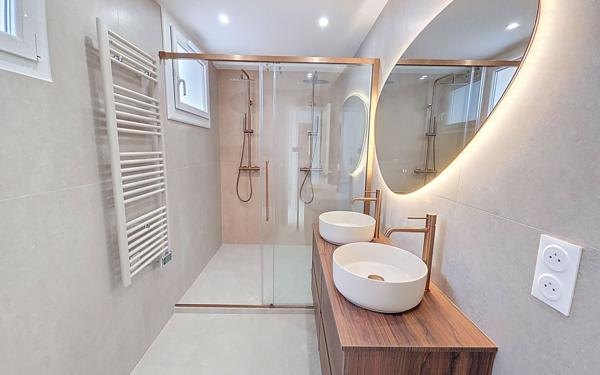 Appartement à vendre    2 pièces • 48,03 m2 Nice